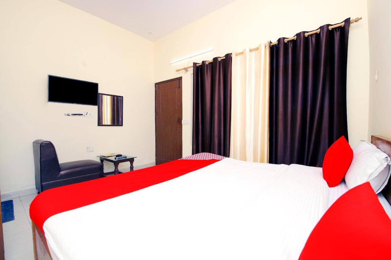โอโย 8670 โฮเต็ล อุษา พาเลซ Hotel มัสซูรี ภายนอก รูปภาพ
