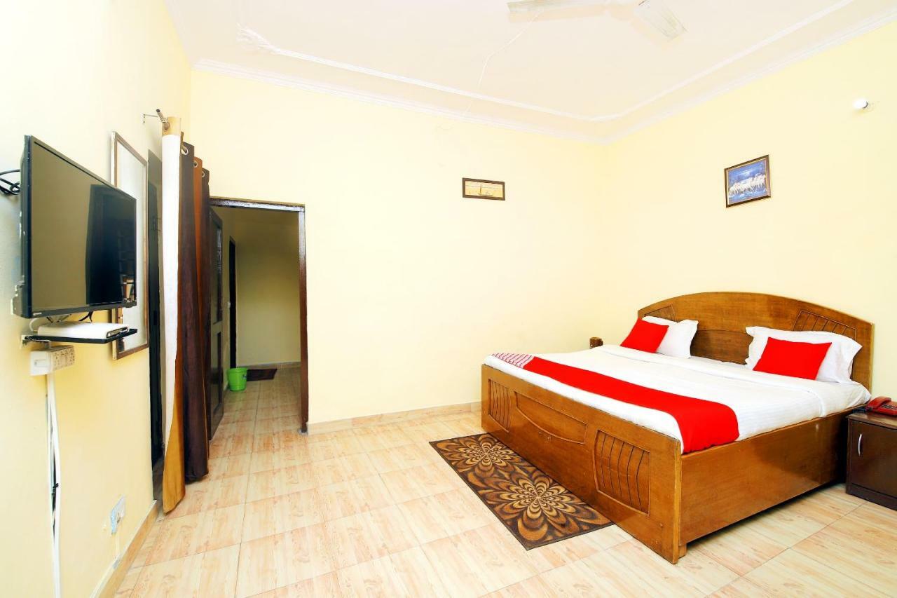 โอโย 8670 โฮเต็ล อุษา พาเลซ Hotel มัสซูรี ภายนอก รูปภาพ